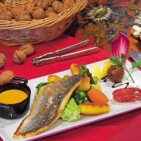 Hotel Le Cro-bidou 3*