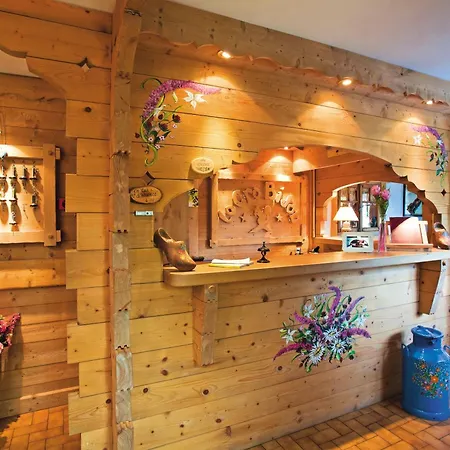 Hotel Le Cro-bidou Bernex