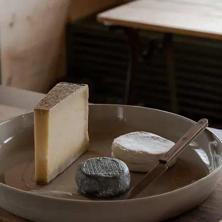 Hotel Le Cro-bidou 3*