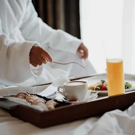 Le Cro-bidou 3*