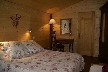 Logis Le Cro-bidou Bernex