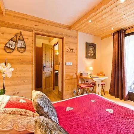 Le Cro-bidou Hotel 3*