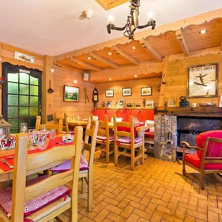 Hotel Le Cro-bidou 3*